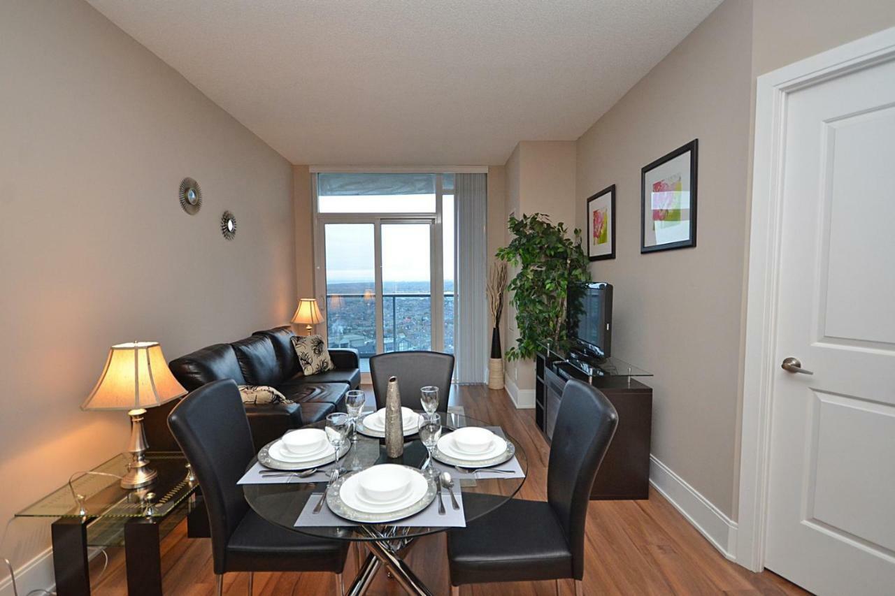Urban Furnished Suites - Mississauga Dış mekan fotoğraf