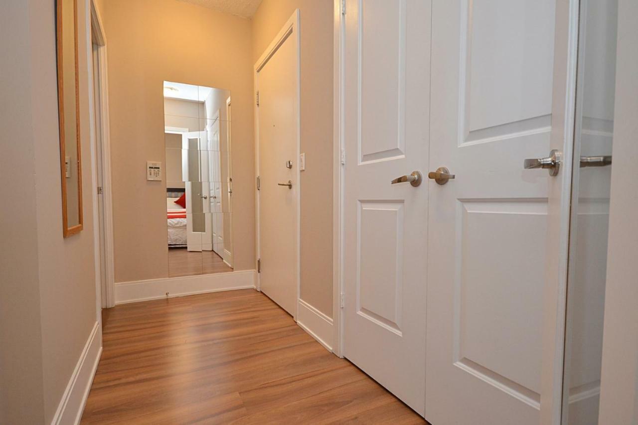 Urban Furnished Suites - Mississauga Dış mekan fotoğraf