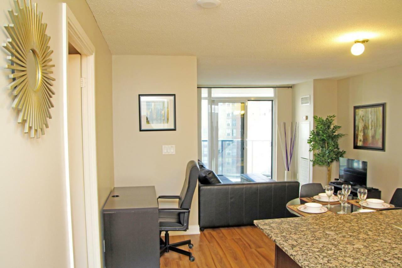 Urban Furnished Suites - Mississauga Dış mekan fotoğraf