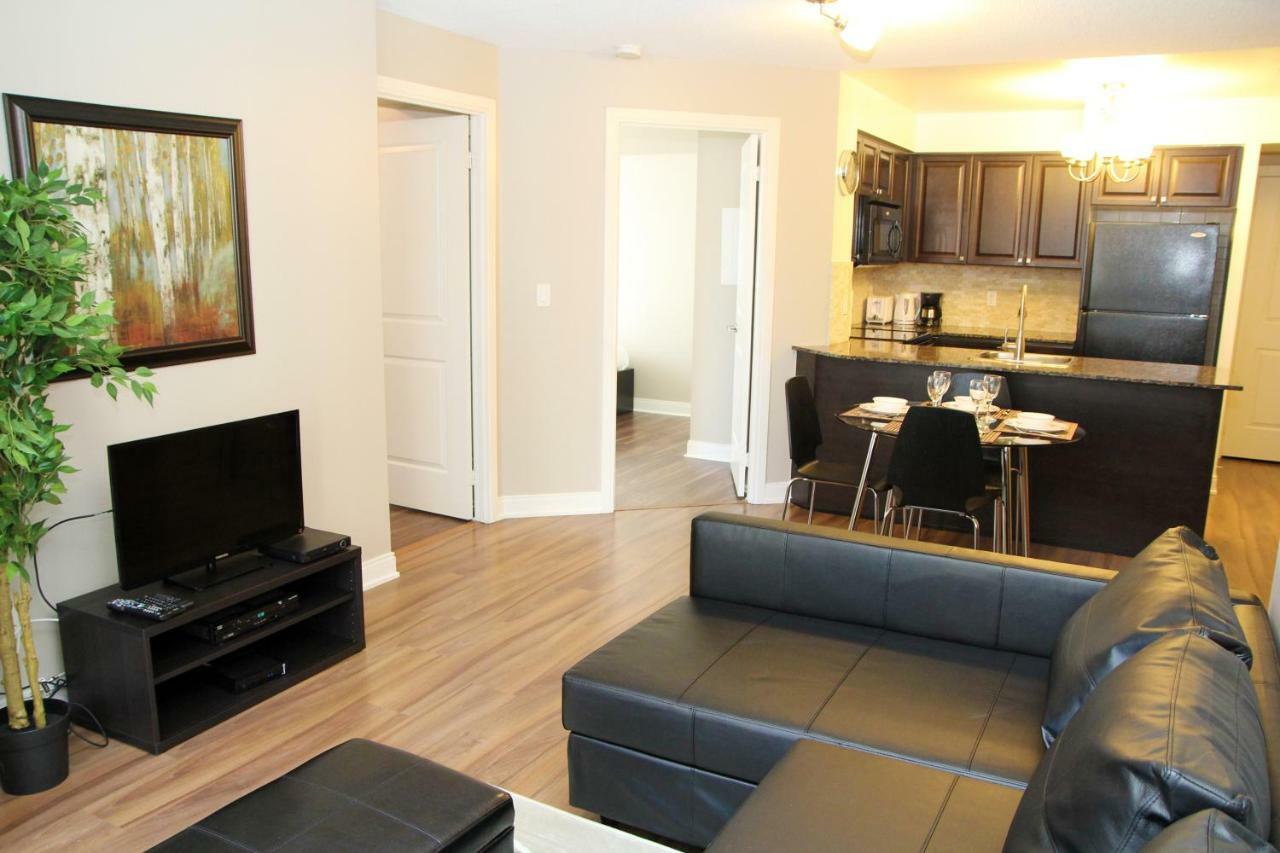 Urban Furnished Suites - Mississauga Dış mekan fotoğraf