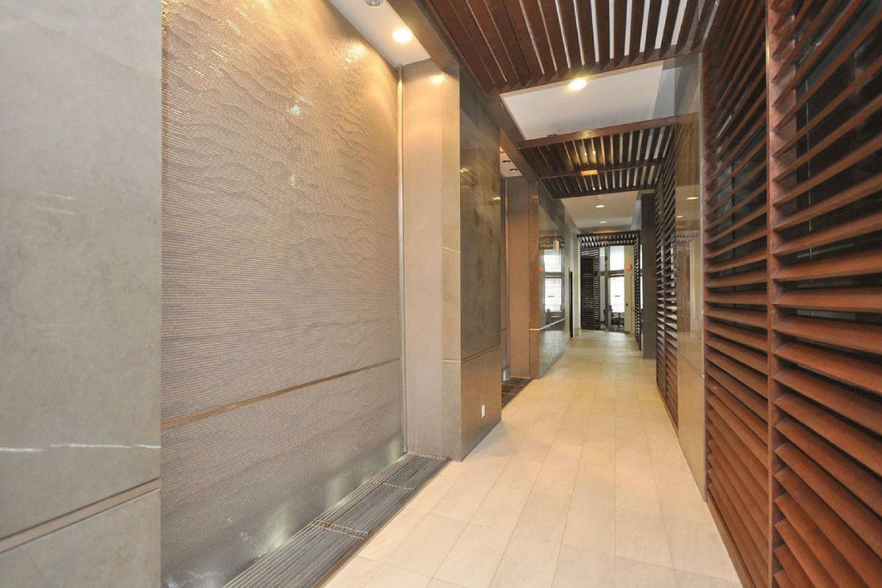 Urban Furnished Suites - Mississauga Dış mekan fotoğraf